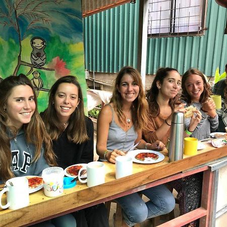 Monteverde Mi Casa Tica旅舍 外观 照片