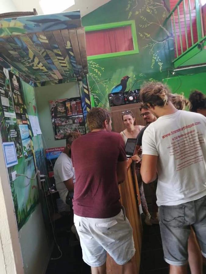Monteverde Mi Casa Tica旅舍 外观 照片